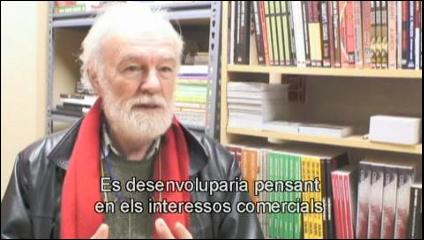 Entrevista a David Harvey per demanar-li la seva opinió sobre l'Hotel Vela. David Harvey (Gillingham, Anglaterra, 1935) és Professor d'Antropologia al la City University of New York (CUNY) i Miliband Fellow de la London School of Economics. Teòric social capdavanter d'anomenada internacional, es va graduar a la Universitat de Cambridge en Geografia. És el geògraf més citat, i l'autor de nombrosos llibres i assaigs que han marcat el desenvolupament de la geografia moderna com a disciplina acadèmica. El seu treball ha contribuït en gran mesura al debat polític i social, més recentment ha estat reconegut per recuperar les classes socials com una seriosa eina metodològica en la crítica del capitalisme global, particularment en la seva forma neoliberal.<br/><br/><a href=http://hotelvelabarcelona.com target=_blank>Hotel Vela Barcelona</a>